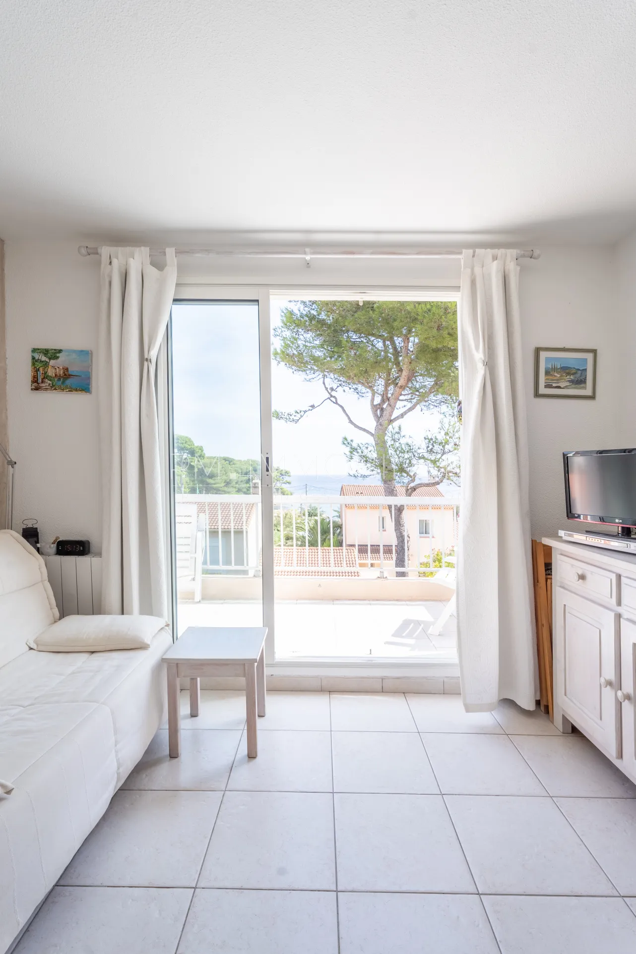 À vendre : Studio avec balcon et vue mer à Carry-le-Rouet 