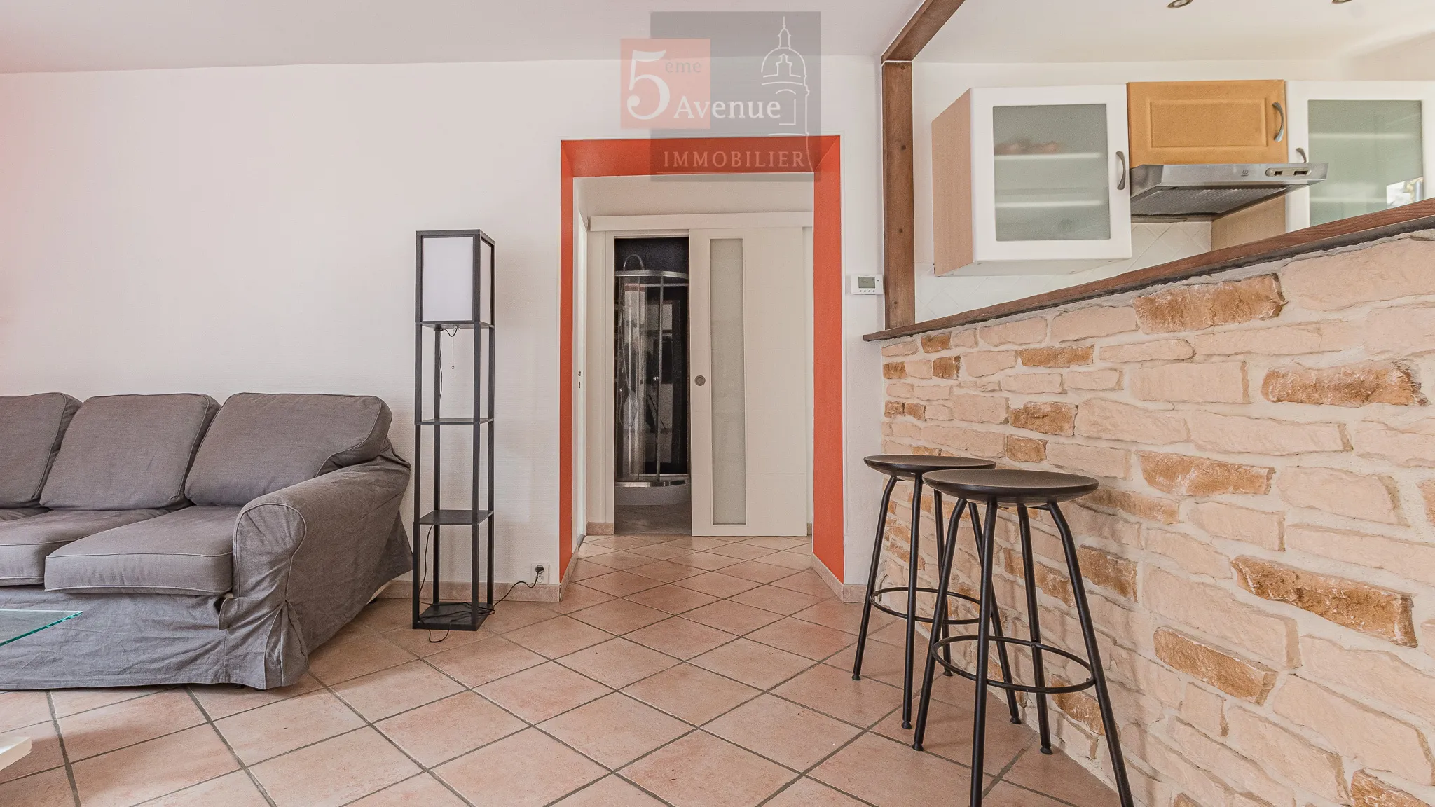 À vendre : Appartement 45m² avec cour privée à Vineuil St Firmin 