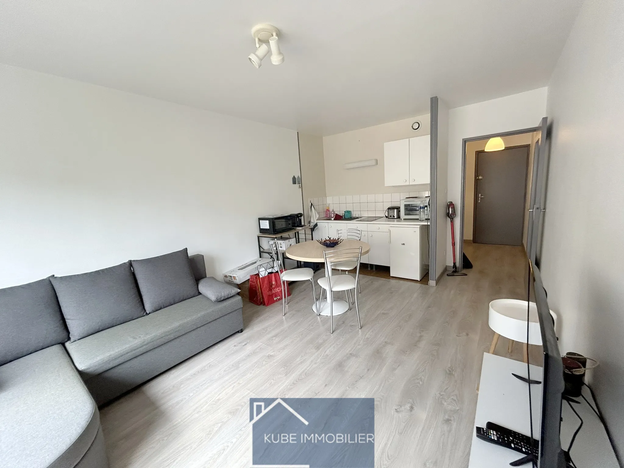 À vendre : Studio rénové de 25 m² à Metz - 72 000 € 