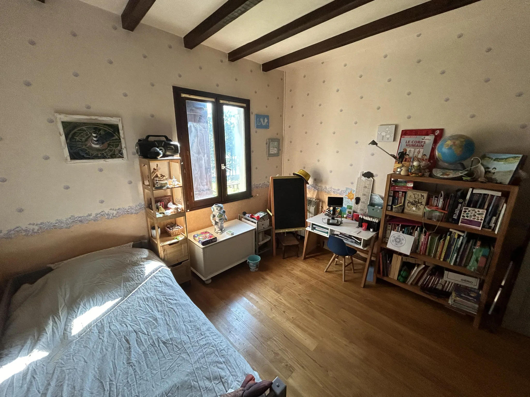 Maison à Marcillac-la-Croisille en Corrèze avec vue sur le lac 