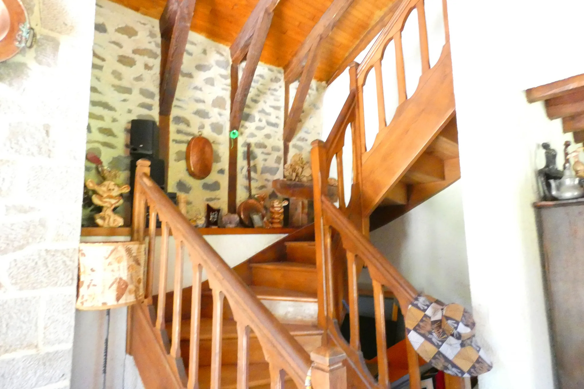 À vendre : Belle maison auvergnate en pierre à Aurillac 