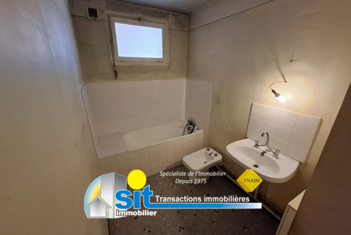 Spacieux Appartement de 86m² avec Garage à Vienne 