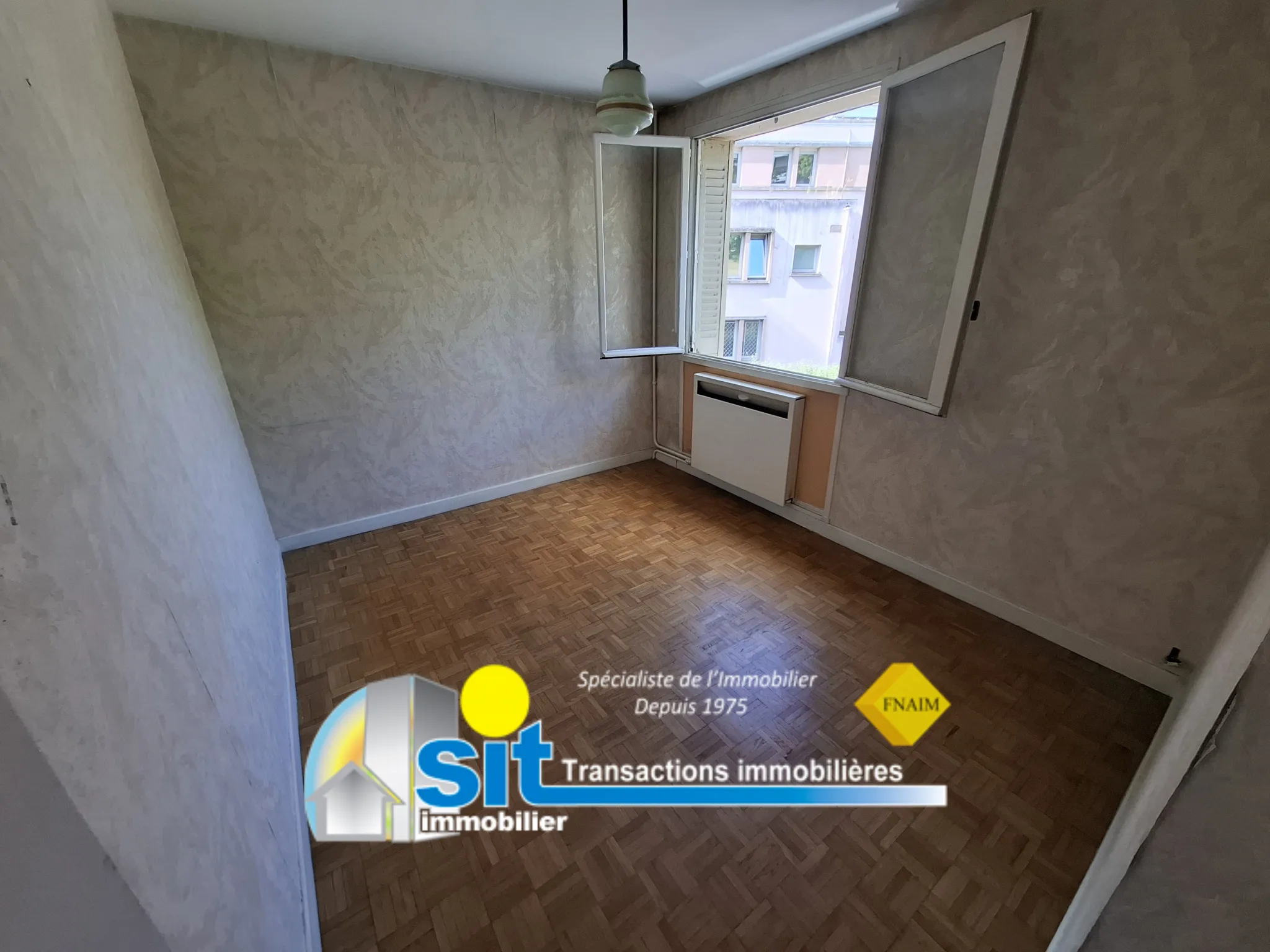 Spacieux Appartement de 86m² avec Garage à Vienne 