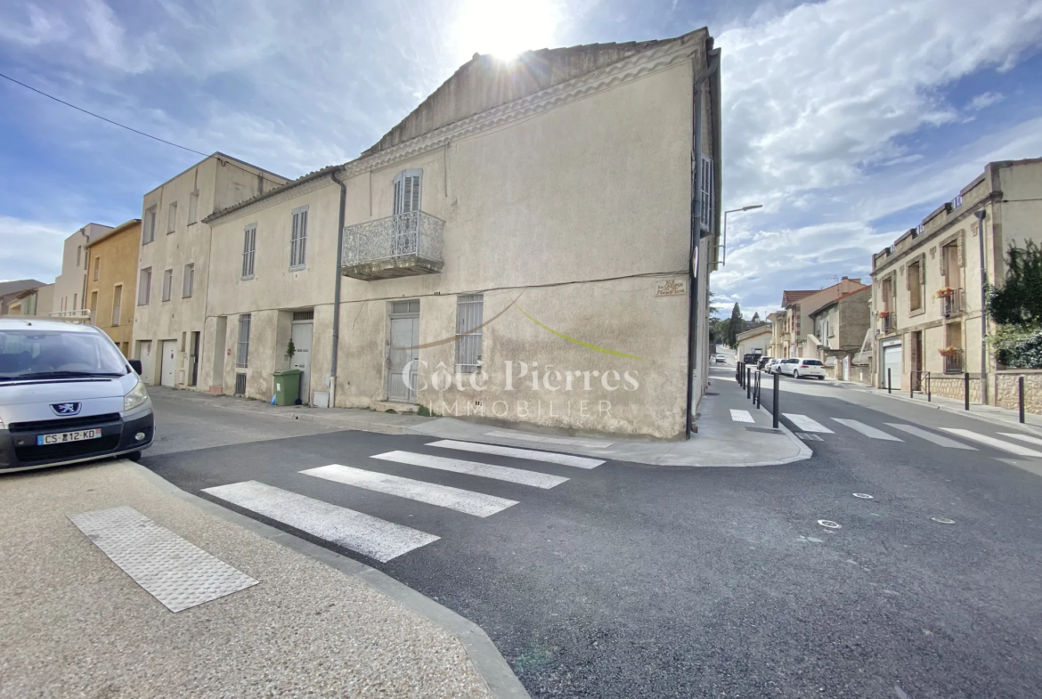 Immeuble à vendre à Nîmes - 6 appartements loués 