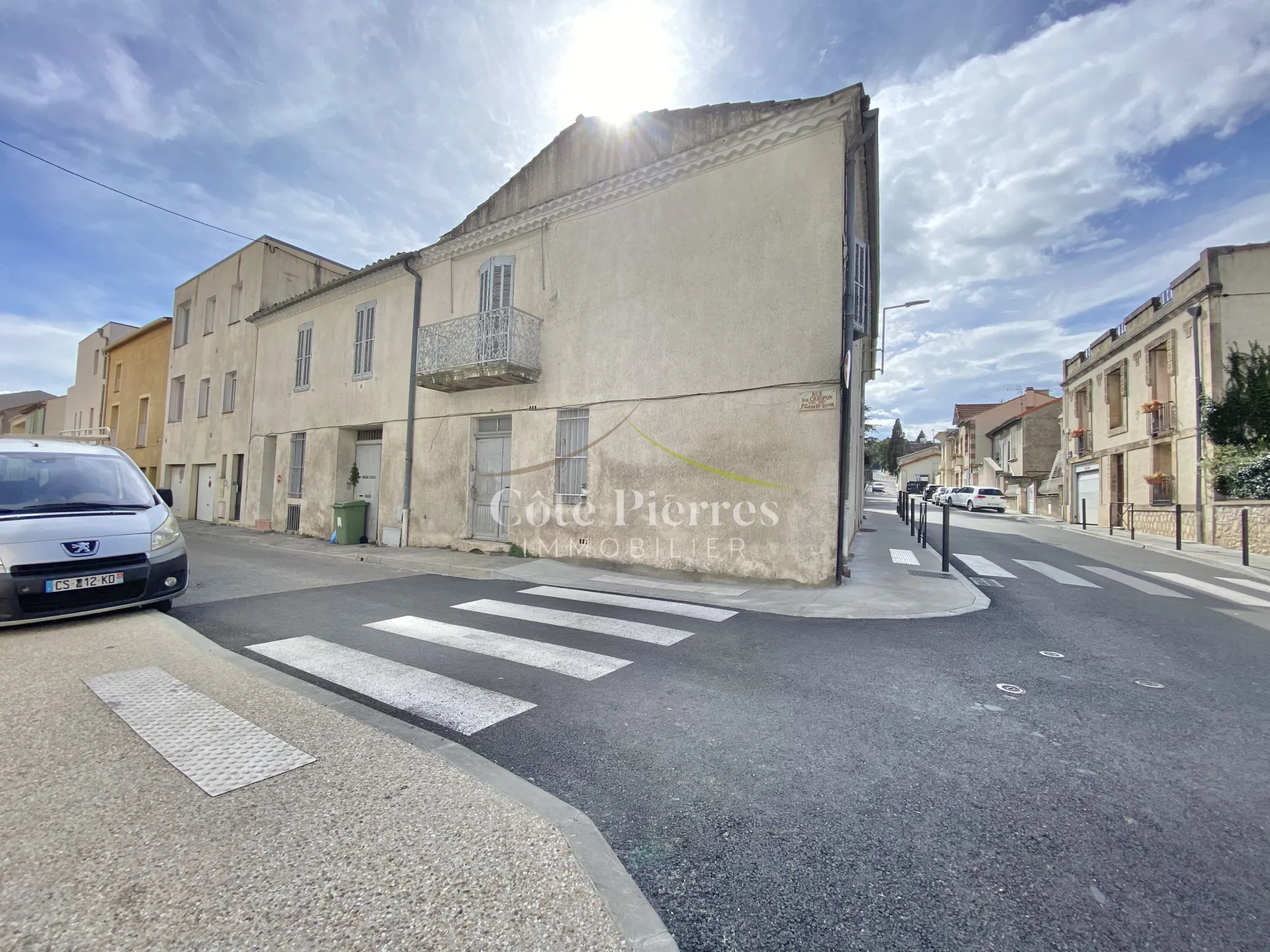 Immeuble à vendre à Nîmes - 6 appartements loués 