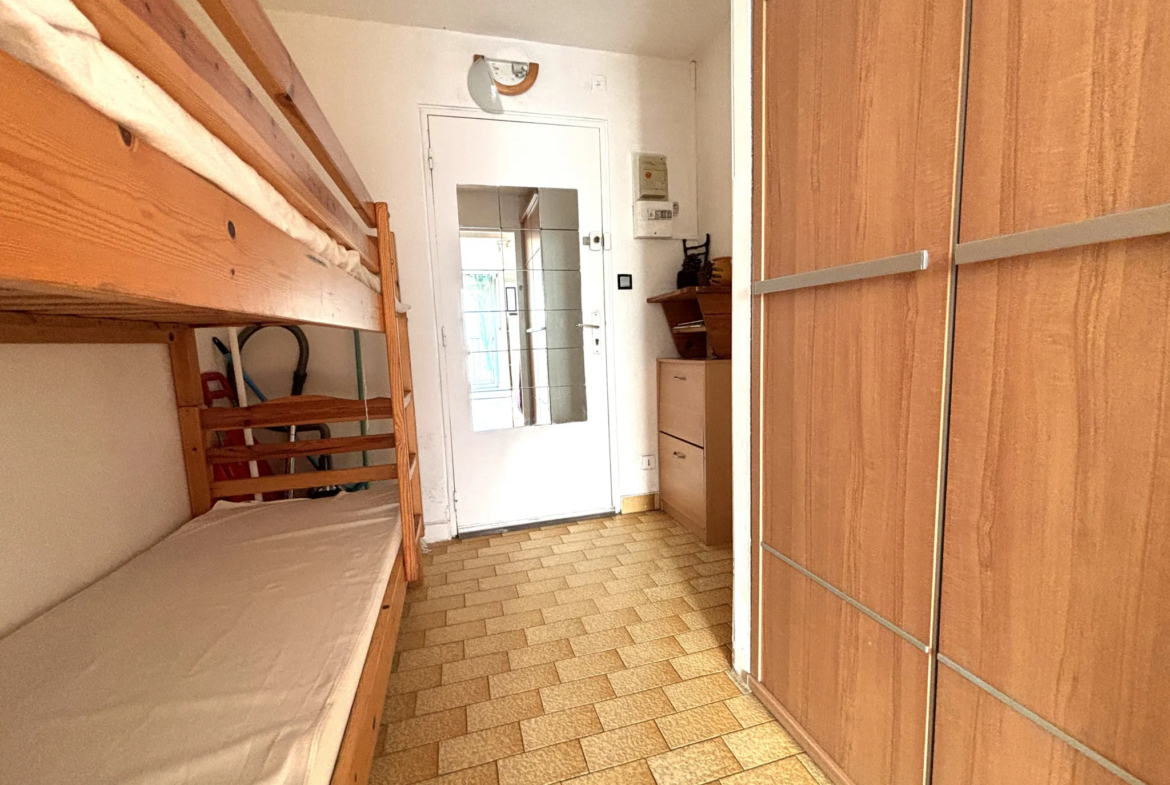 À vendre : Studio cabine 27 m² au Cap d'Agde avec parking 