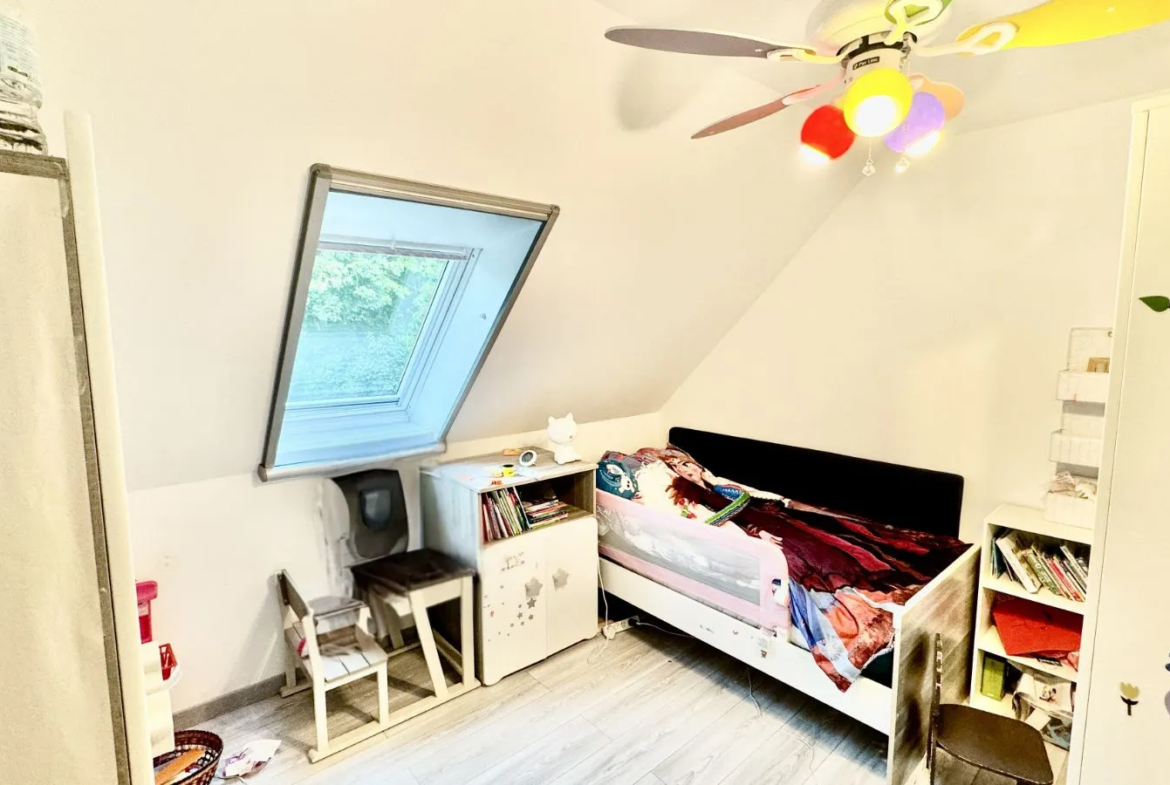 Maison 90 m² à vendre à Mantes-la-Ville - 3 chambres 