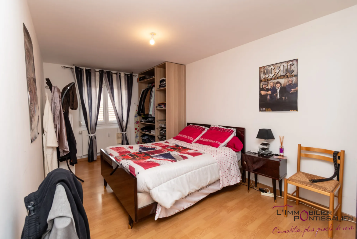 Vente Appartement lumineux 90 m² avec garage à Les Fourgs 