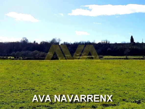 Terrain constructible à Navarrenx - 1031 m2