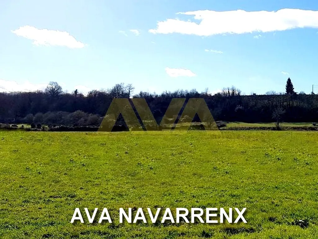 Terrain constructible à Navarrenx - 1031 m2 