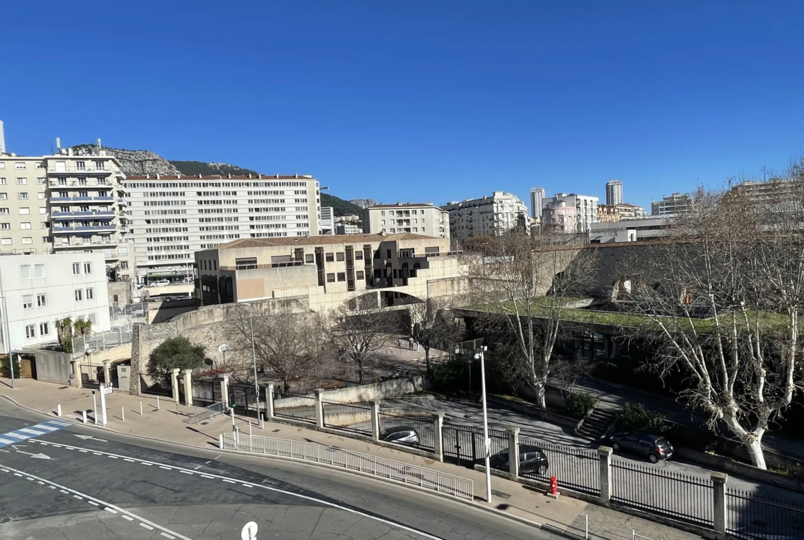 Appartement de type 4 – 81 m² à vendre à Toulon 