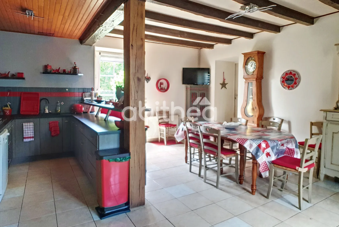 Maison spacieuse à vendre à Genouillac - 148 m² avec jardin 