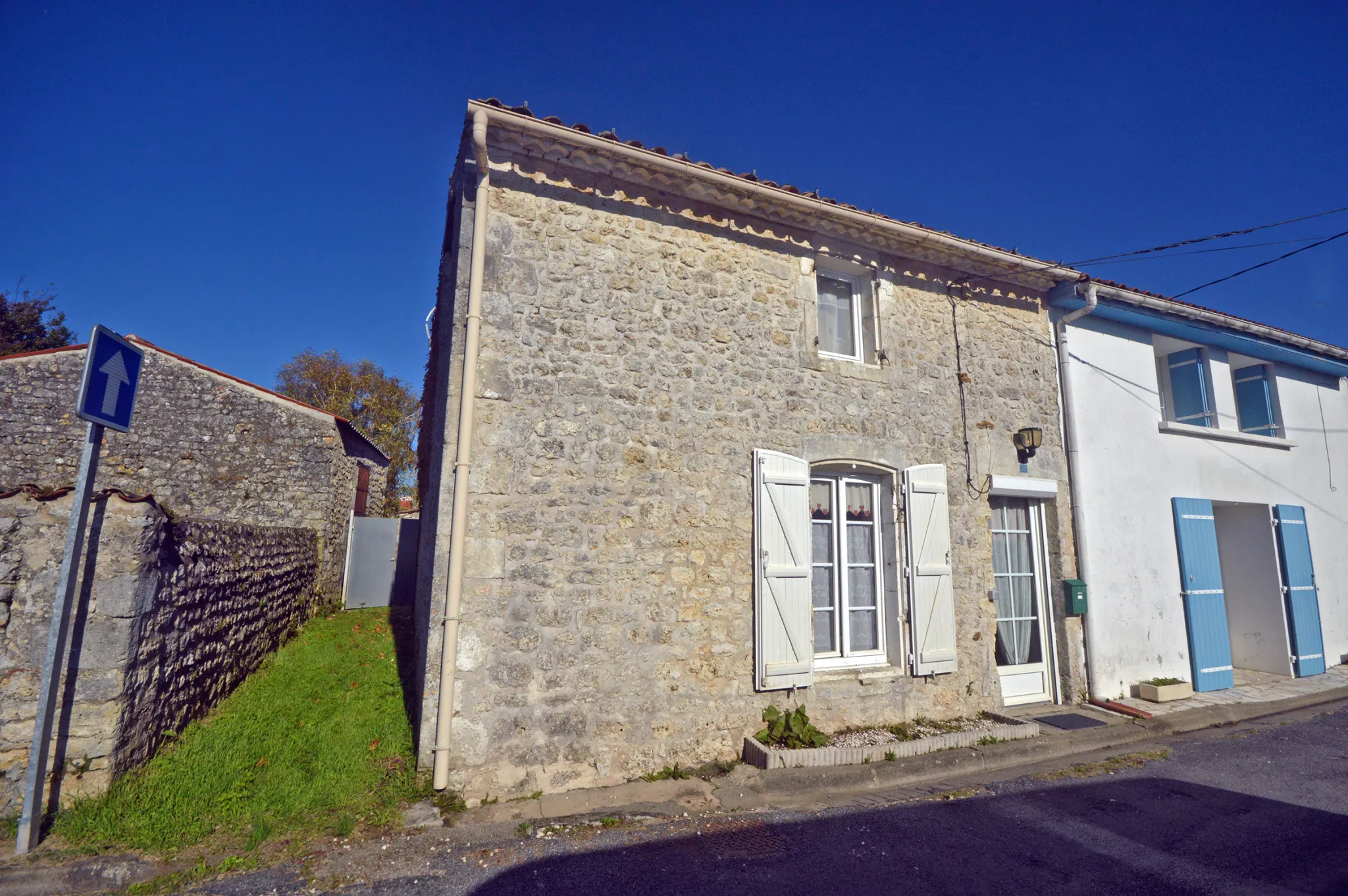 Maison historique du XVIIe siècle à Nieulle-sur-Seudre 