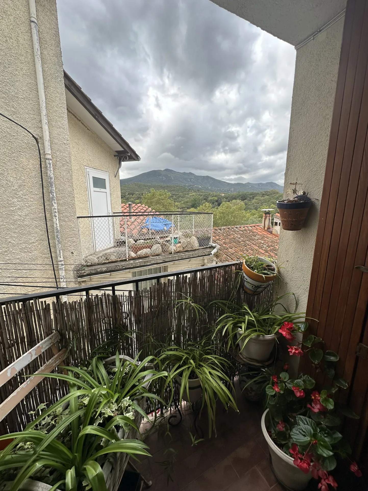 Maison de village à Maureillas avec vue sur les montagnes 