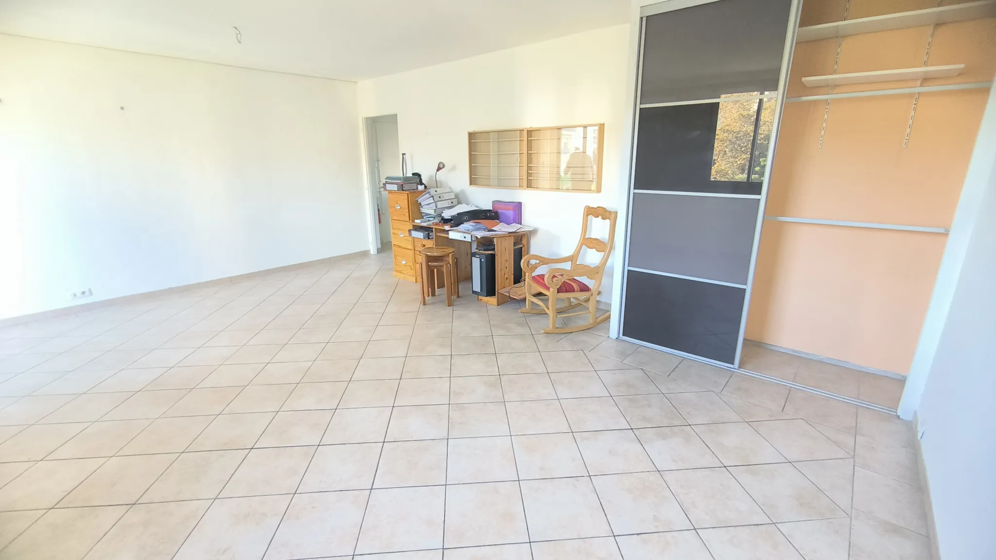 À vendre : Appartement 2 pièces à Nice Nord - Rénové avec balcon 