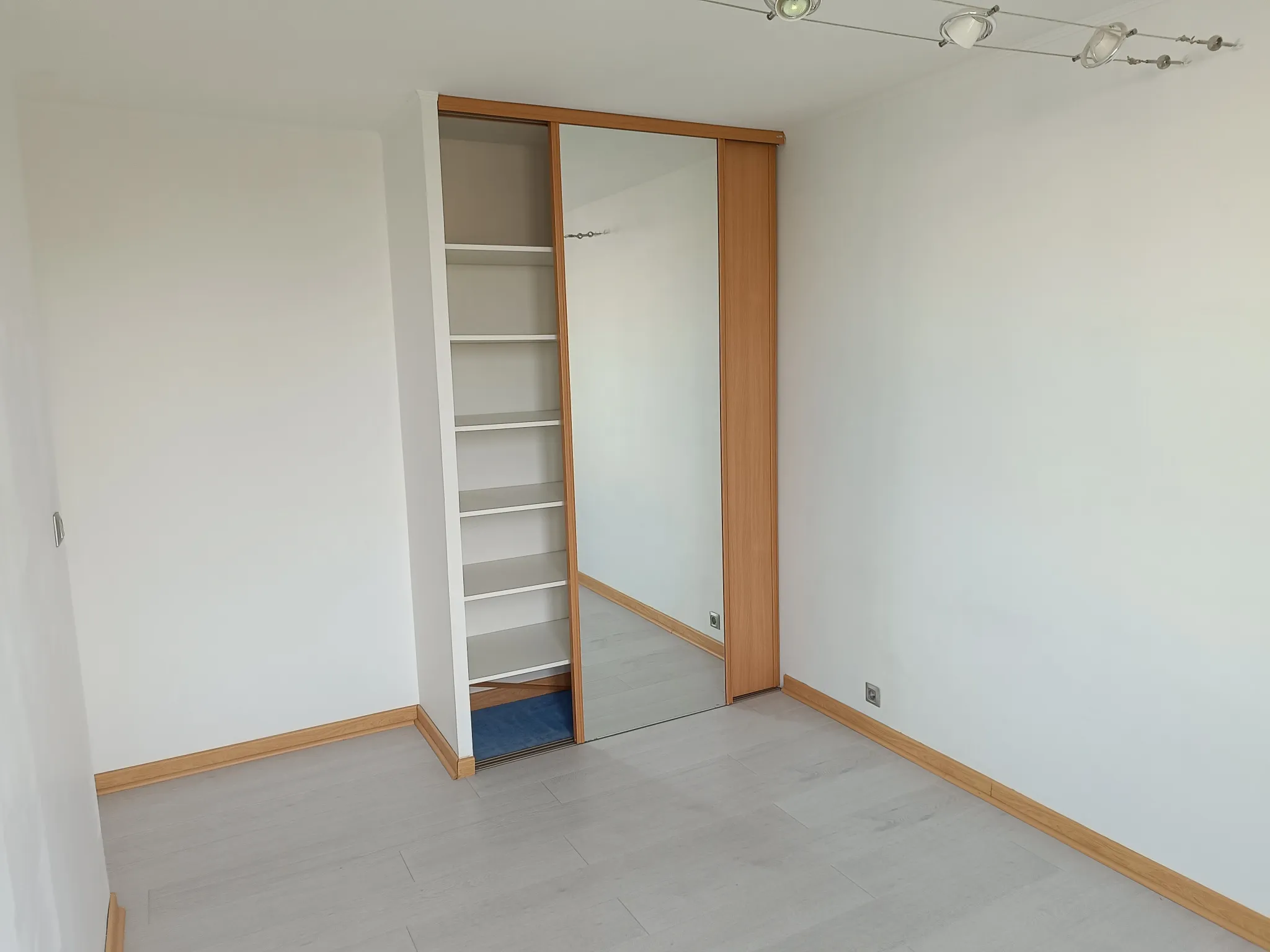 Appartement lumineux de 78 m² avec balcon à Montigny-le-Bretonneux 