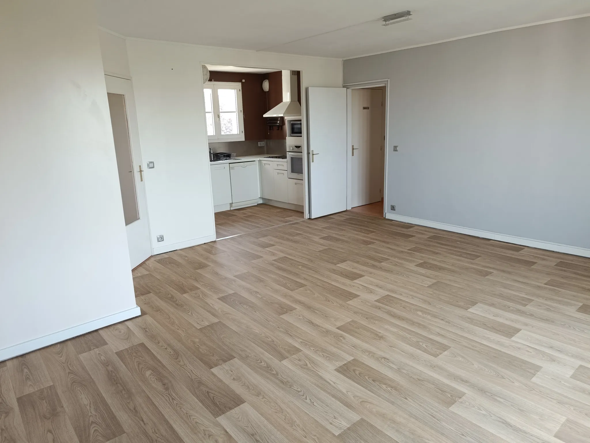 Appartement lumineux de 78 m² avec balcon à Montigny-le-Bretonneux 