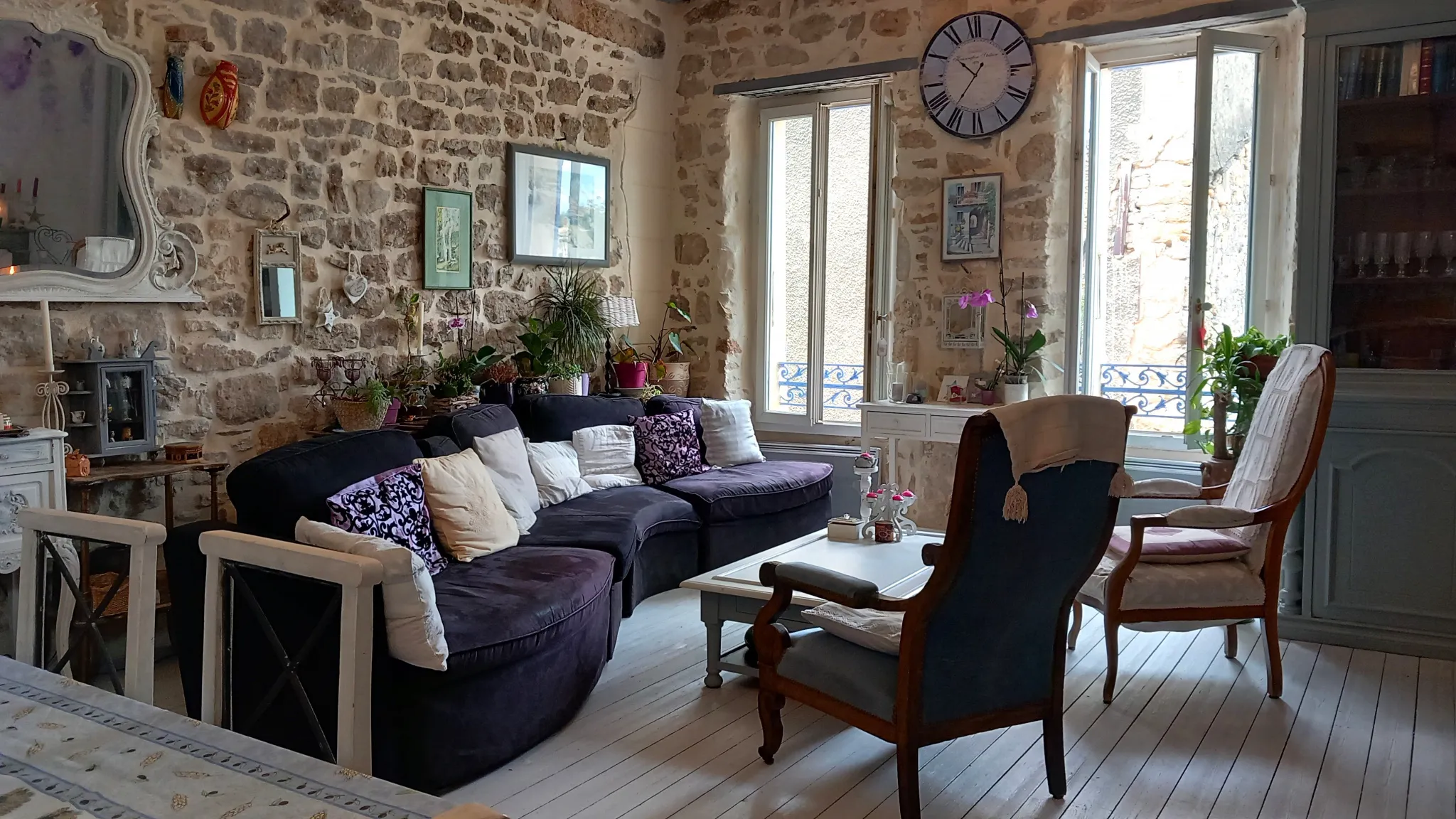 Maison de village au cœur de Mornas - 235 000 € 