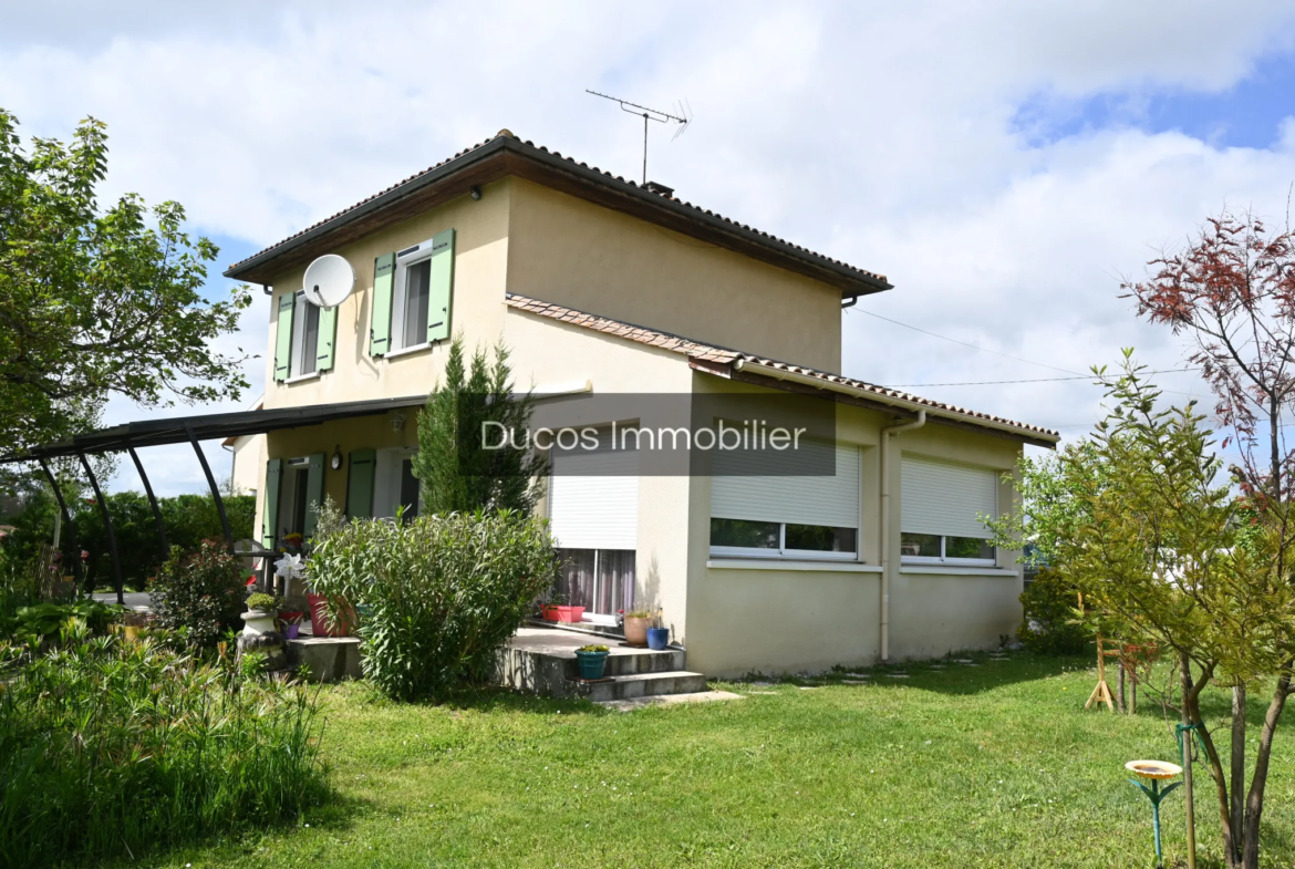 Maison 3 chambres à Roumagne près de Miramont de Guyenne 