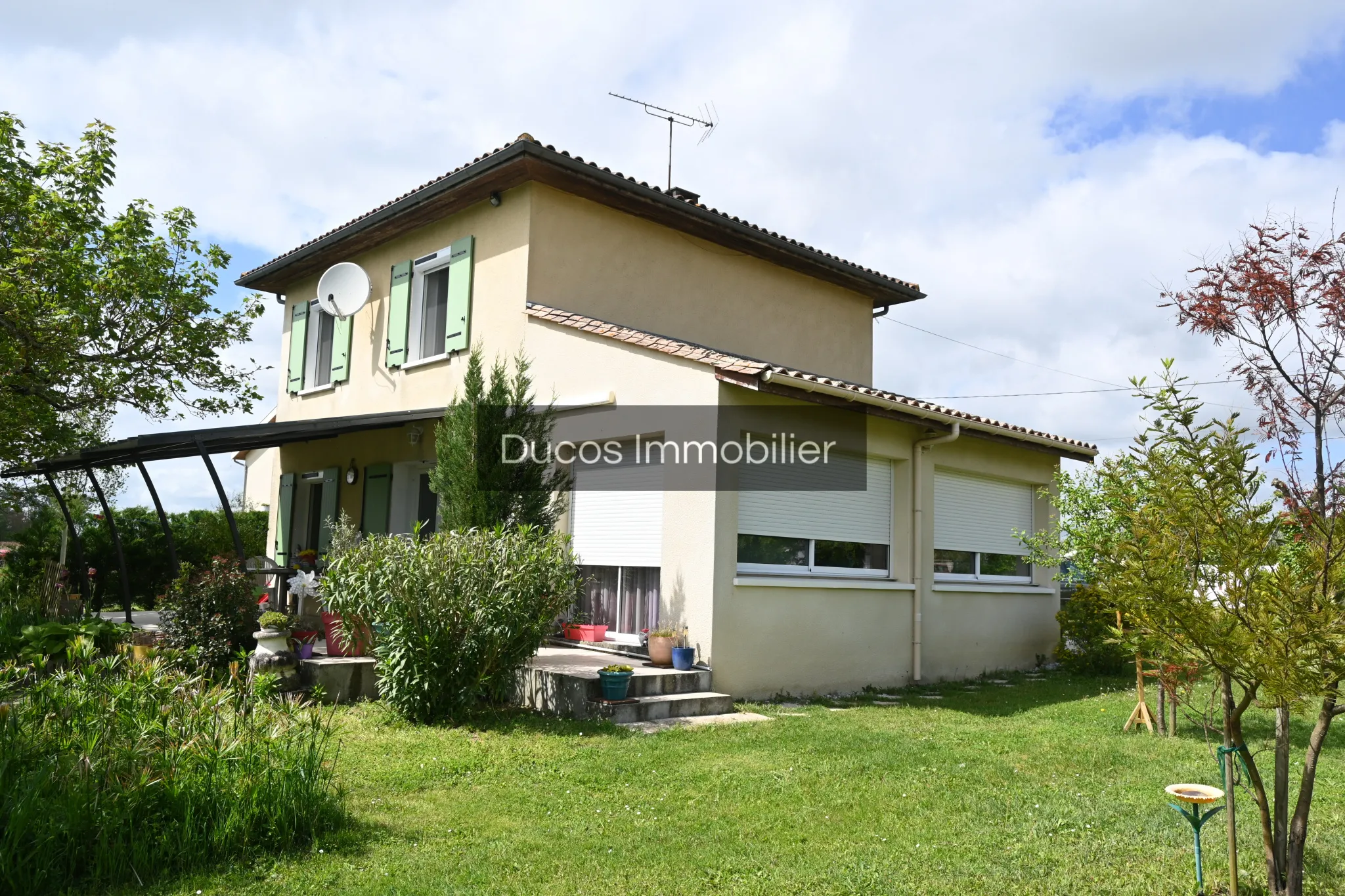 Maison 3 chambres à Roumagne près de Miramont de Guyenne 