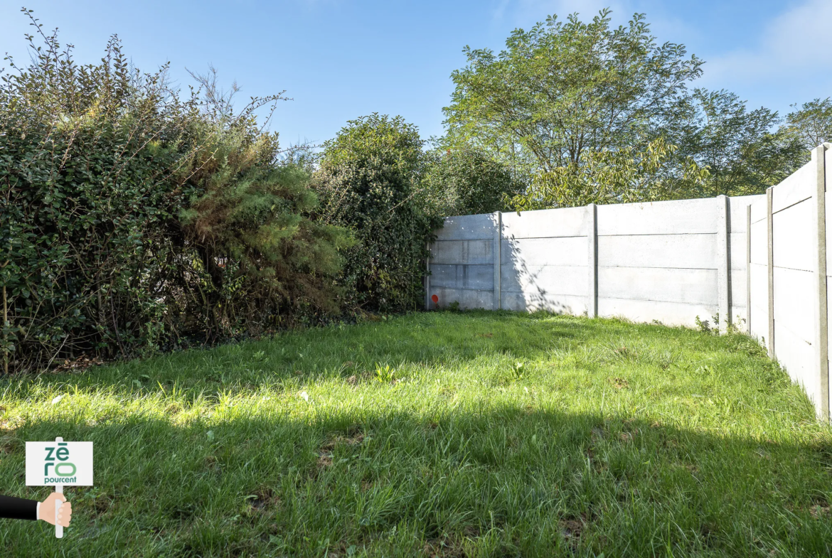 Maison Neuve à Saint-Colomban de 99 m² avec Jardin 