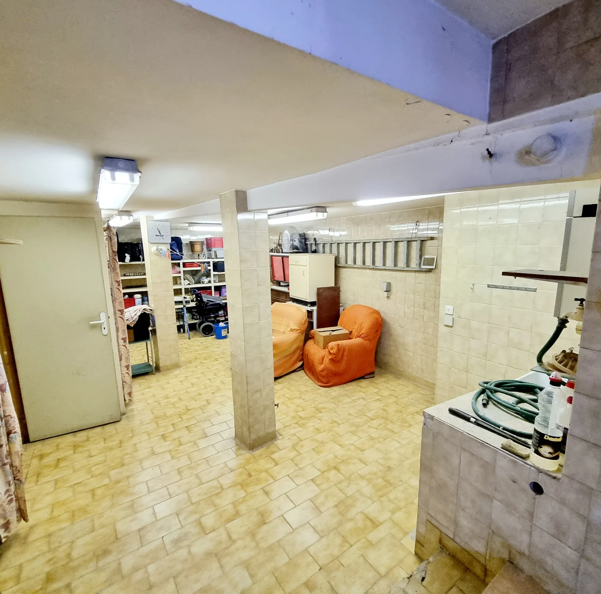 Maison mitoyenne de type 4 à Marseille - 129 m² - Idéal investisseur 