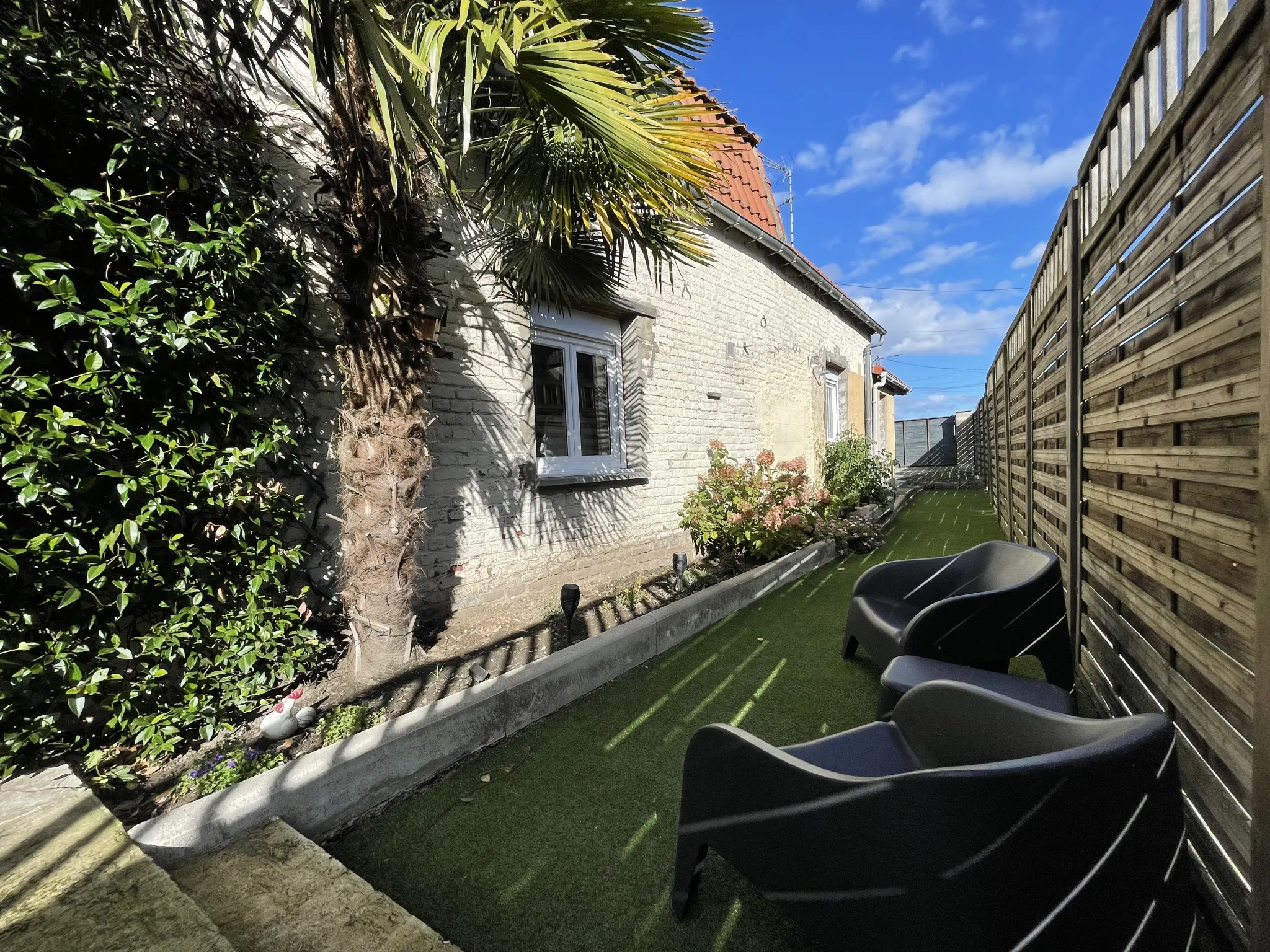 Maison à Râches de 137 m² avec 3 Chambres et Jardin 