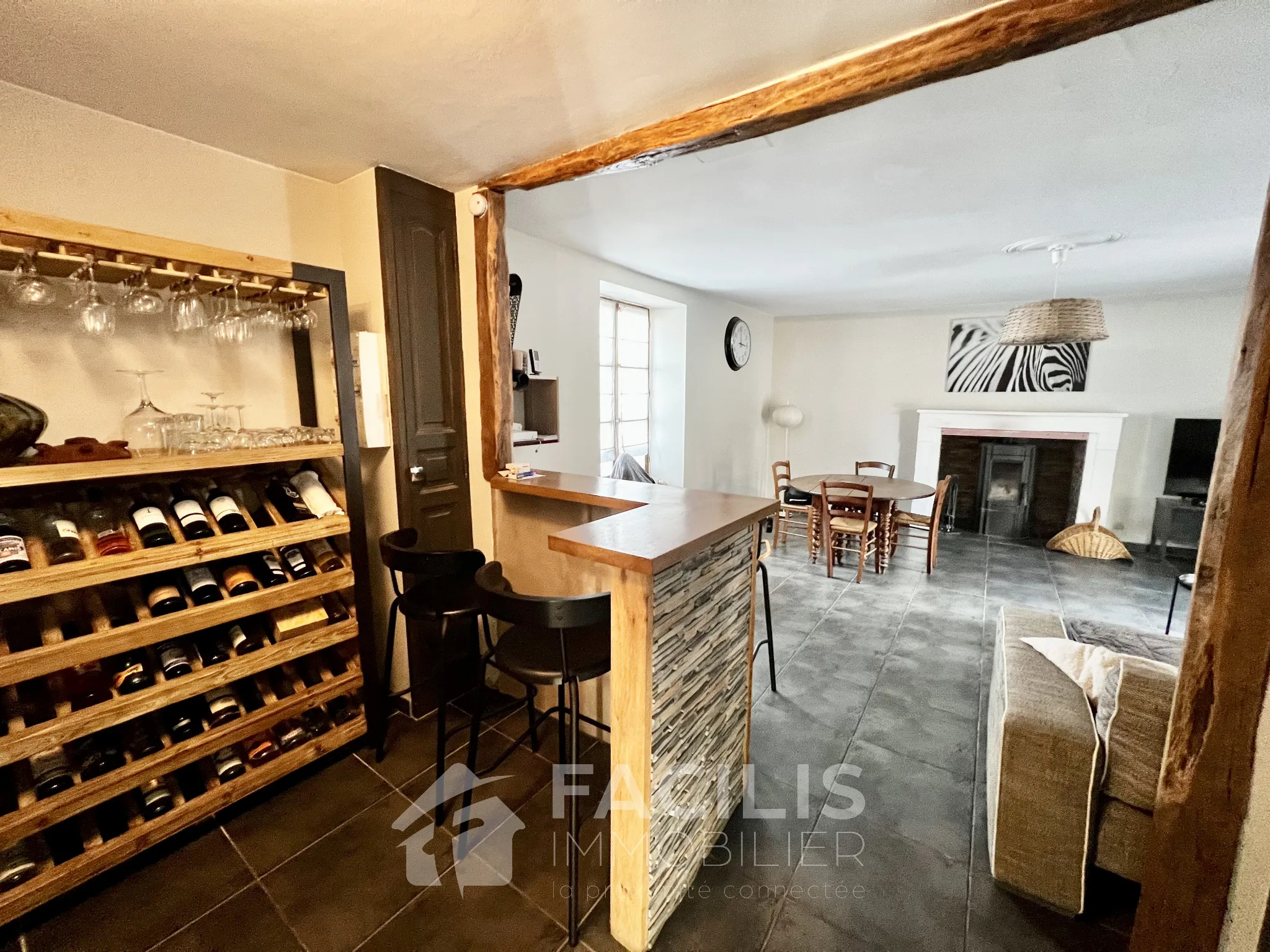 Maison à vendre à Neuville de Poitou - 3 Chambres - 114 m² 