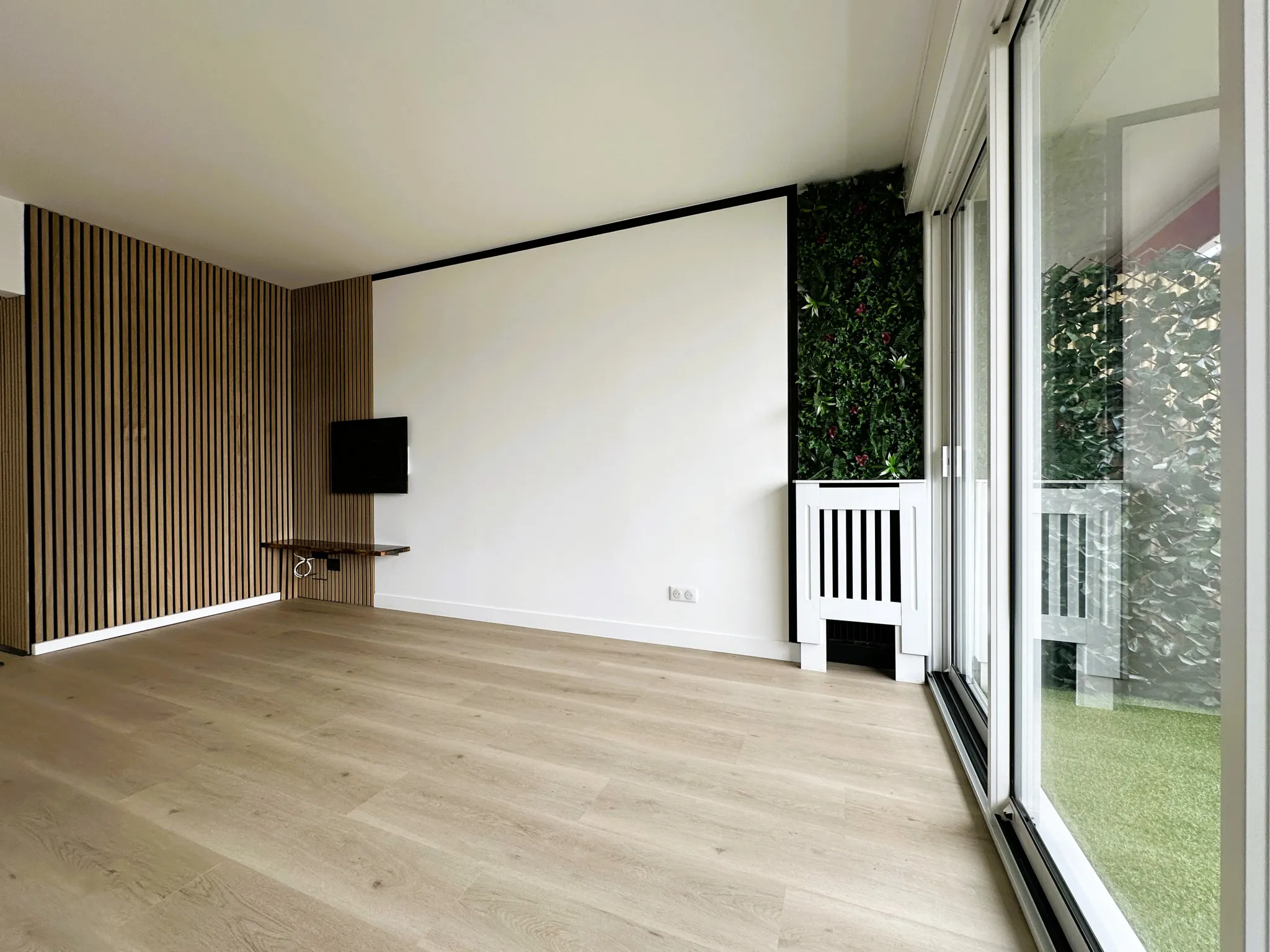 Appartement T3 rénové à Pau avec balcon et parking sécurisé 