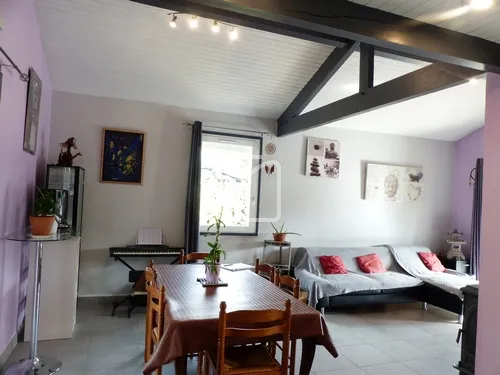 Maison contemporaine 123 m² avec piscine à Gourdon 