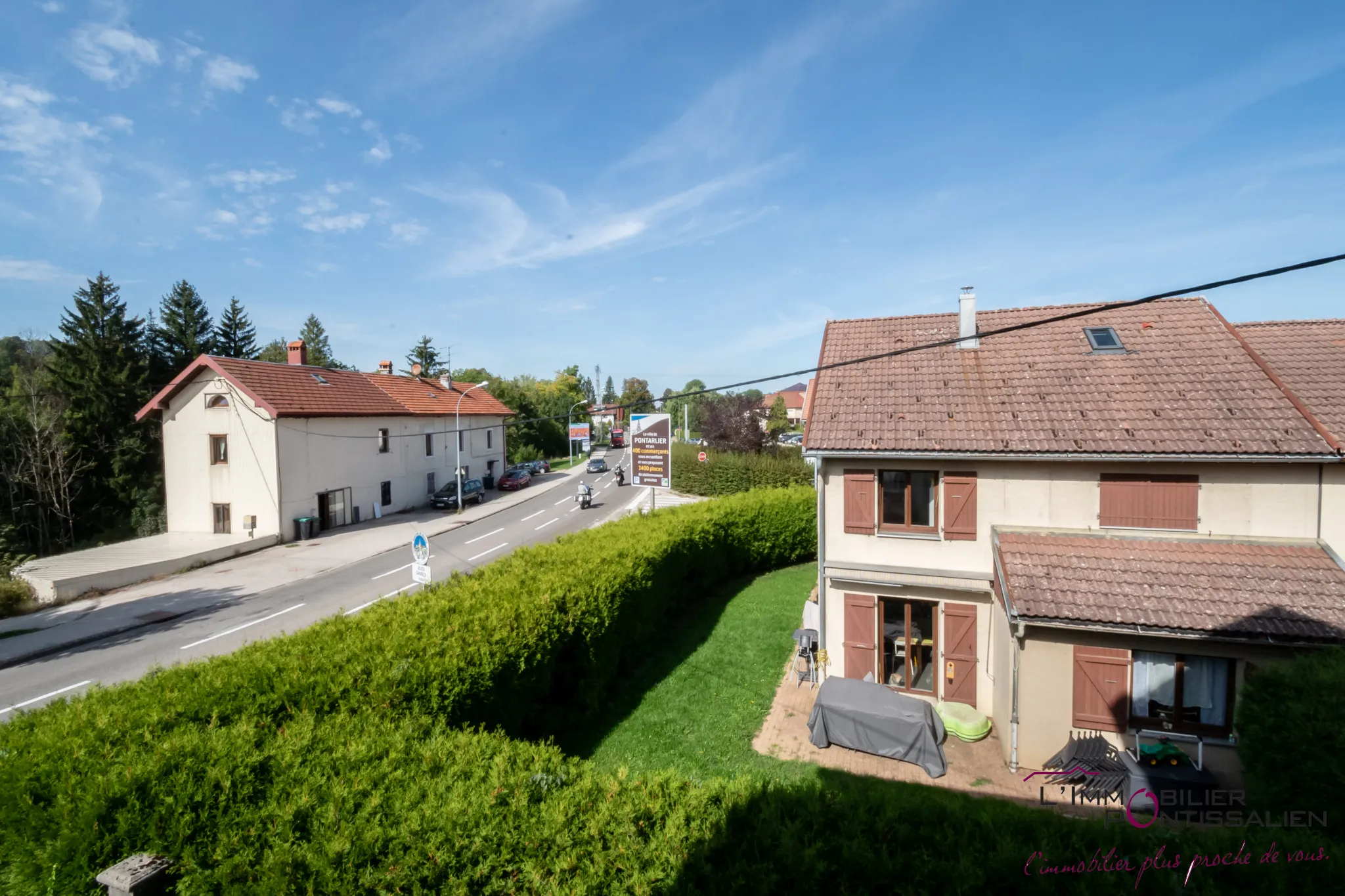 Vente à Pontarlier : Appartement T4 et T2 avec jardin et garage 