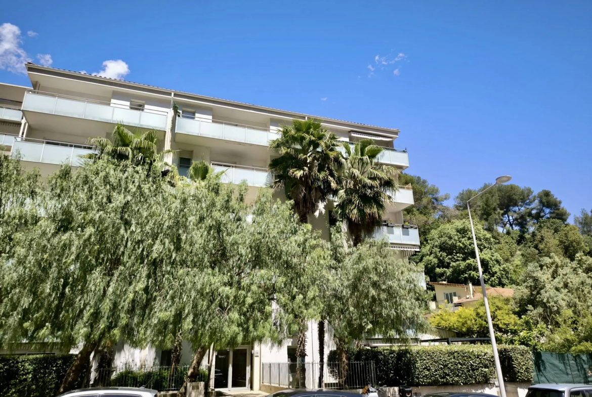 À vendre : Appartement 4 pièces lumineux à Nice 06100 