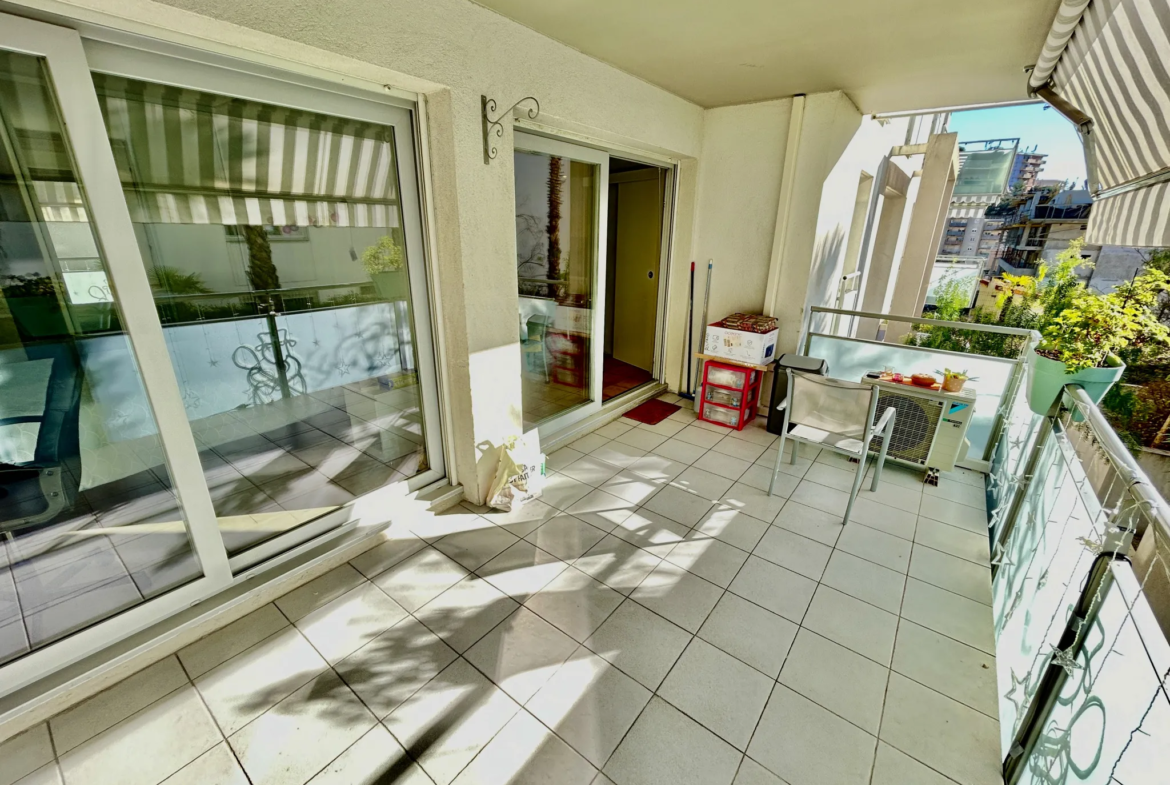 À vendre : Appartement 4 pièces lumineux à Nice 06100 