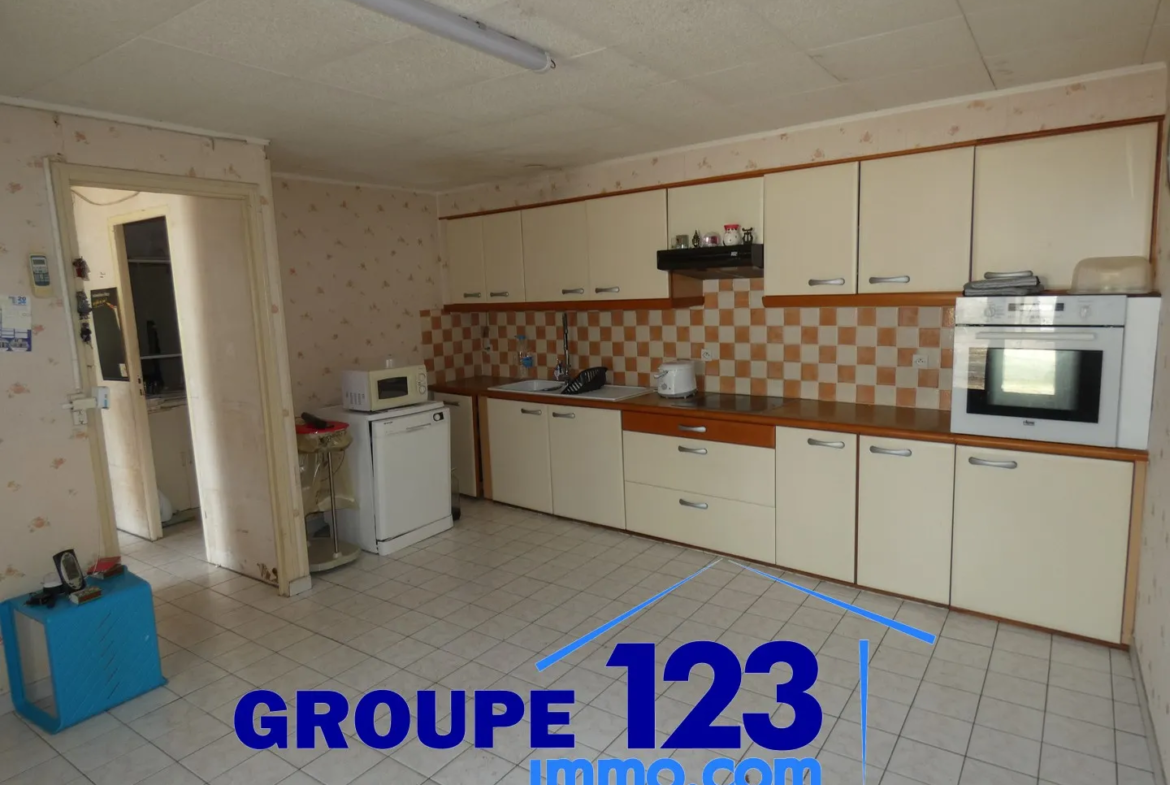 Maison confortable de 125 m² à Brienon-sur-Armançon à vendre 