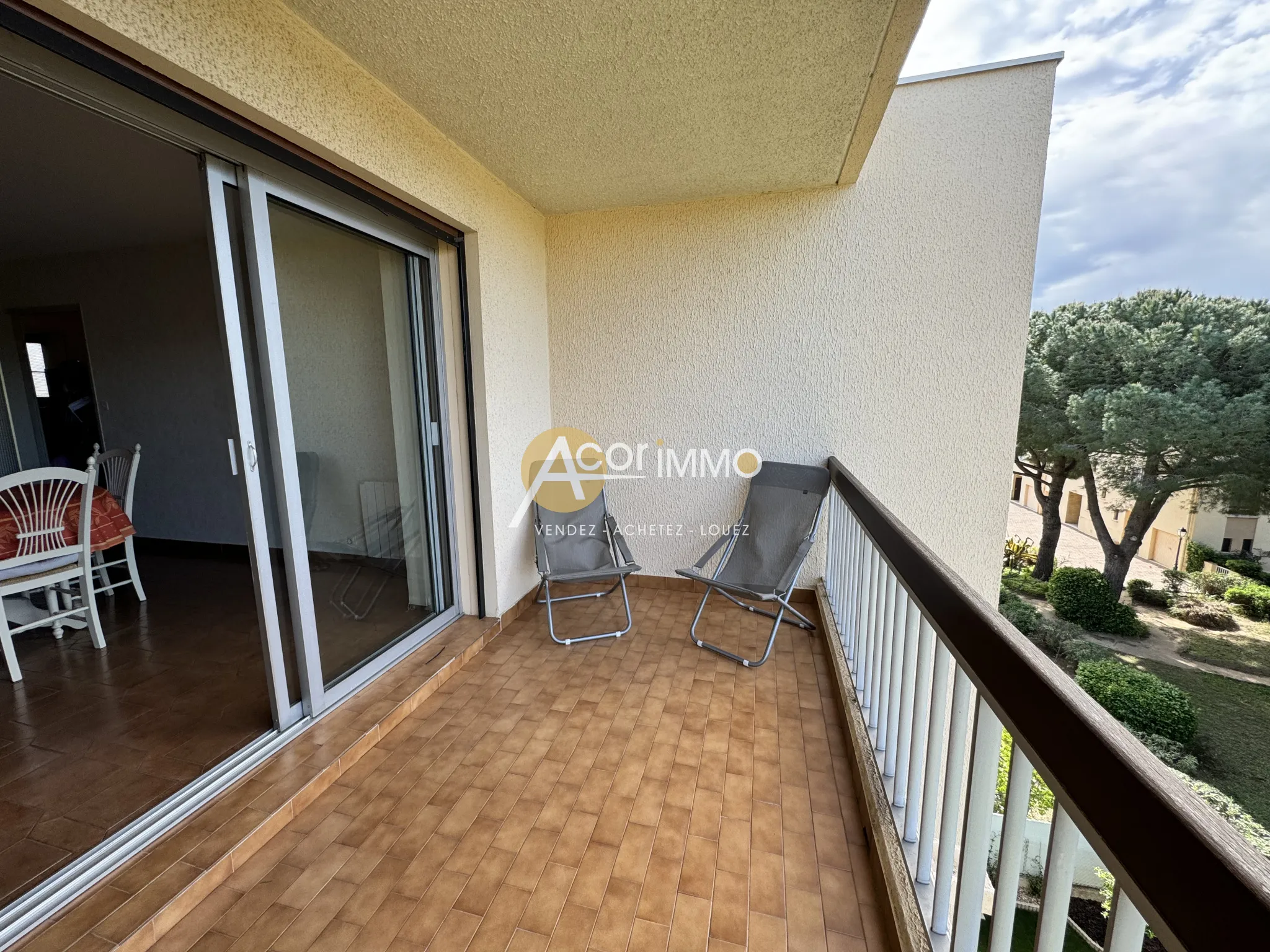 Bel Appartement T2 avec Terrasse à Sanary sur Mer 