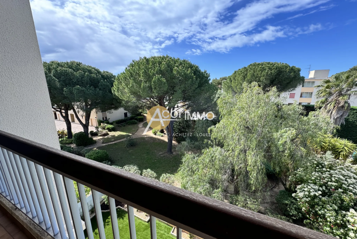 Bel Appartement T2 avec Terrasse à Sanary sur Mer 