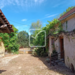 À vendre : ancienne ferme à restaurer à Cherveix-Cubas