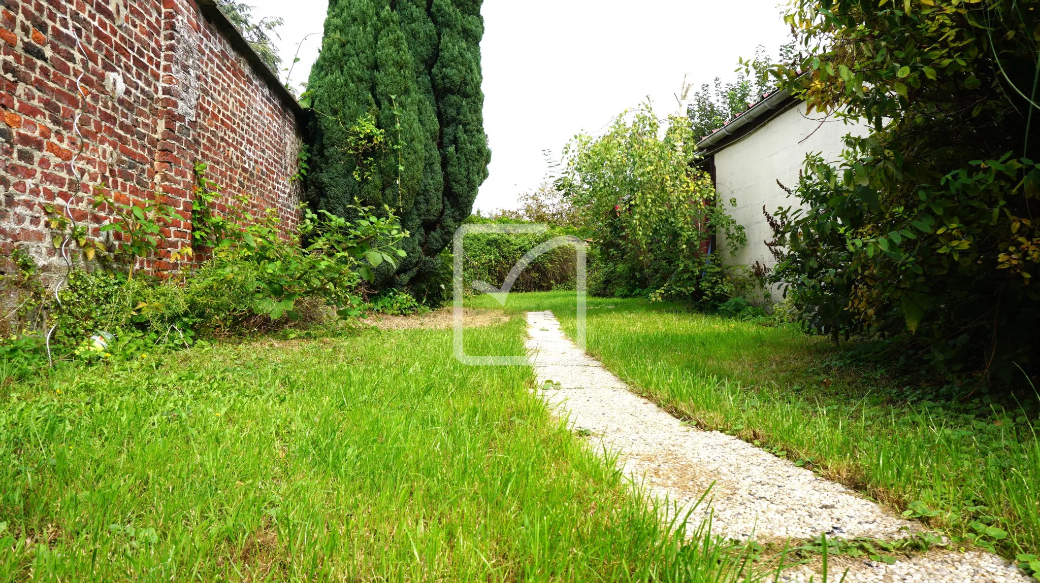 Appartement T3 de 85 m² avec jardin et remise à Cysoing 