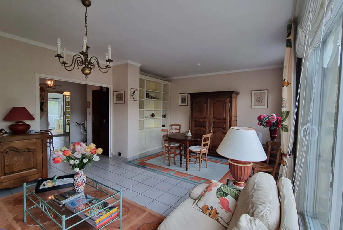 Maison à vendre à Romagnat (63540) - 3 chambres, 375 m² 