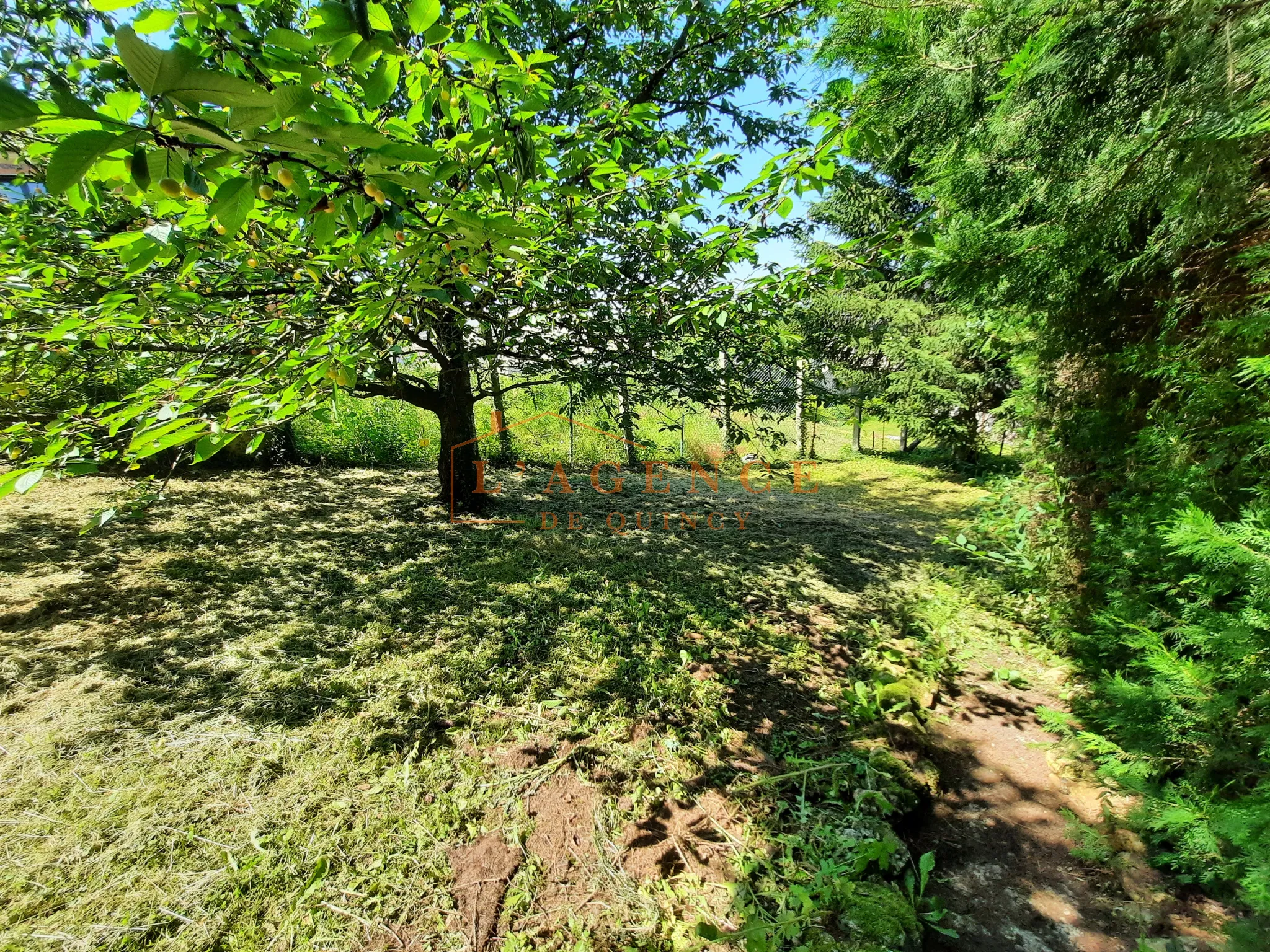 Terrain à bâtir de 661 m2 à Nanteuil les Meaux 