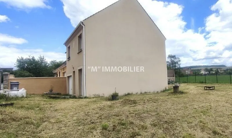 Pavillon moderne à Charly-sur-Marne, 3 chambres, jardin, garage 