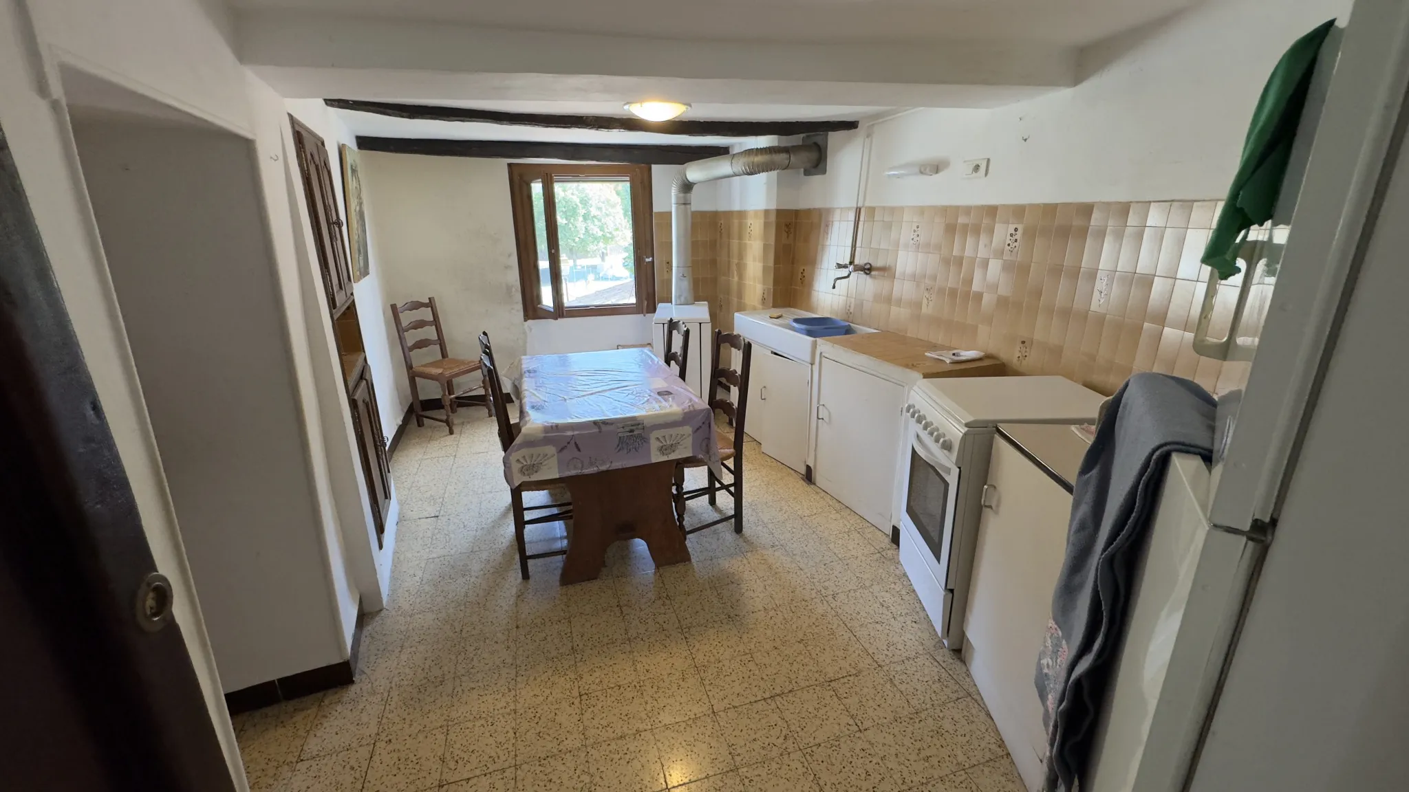 Appartement T2 à vendre à Cipières, village centre historique 