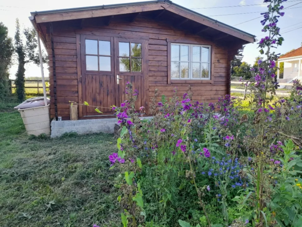 Chalet en bois de 17 m² sur terrain de 467 m² à Savignac-Ledrier