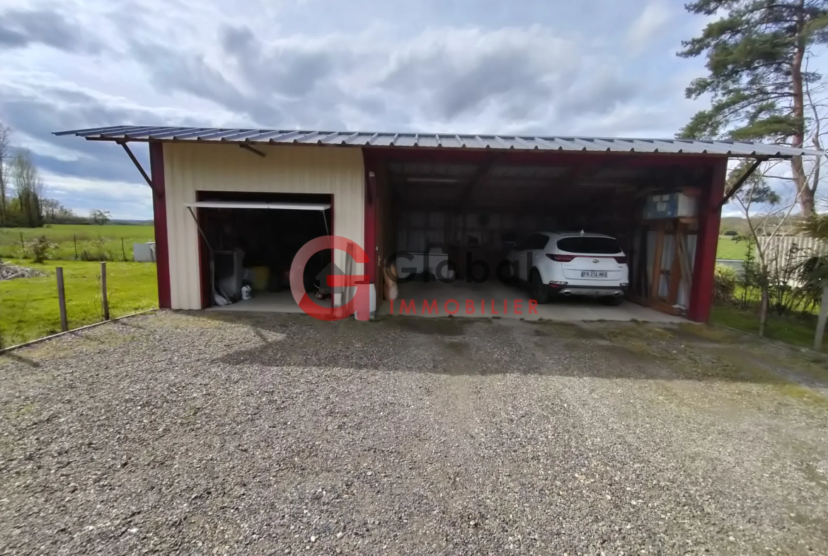 Maison T6 155 m² avec garage et abri sur terrain de 1400 m² à Maulichères 