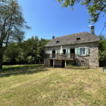 Maison en Pierre à Saint-Merd-de-Lapleau en Corrèze à Vendre