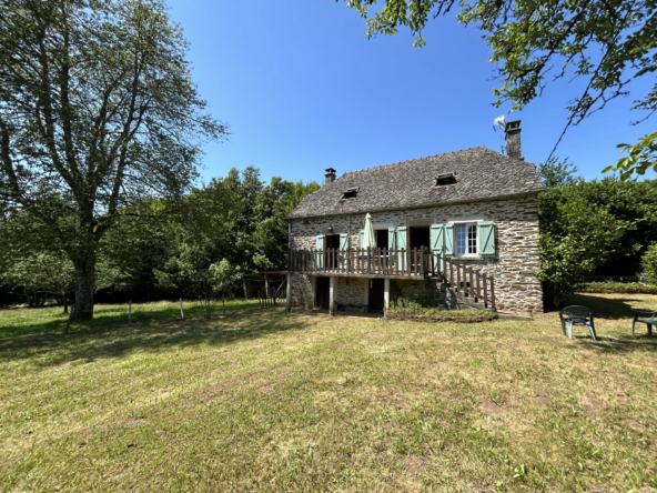 Maison en Pierre à Saint-Merd-de-Lapleau en Corrèze à Vendre