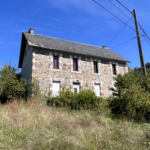 Corps de ferme avec vue exceptionnelle à Bar en Corrèze