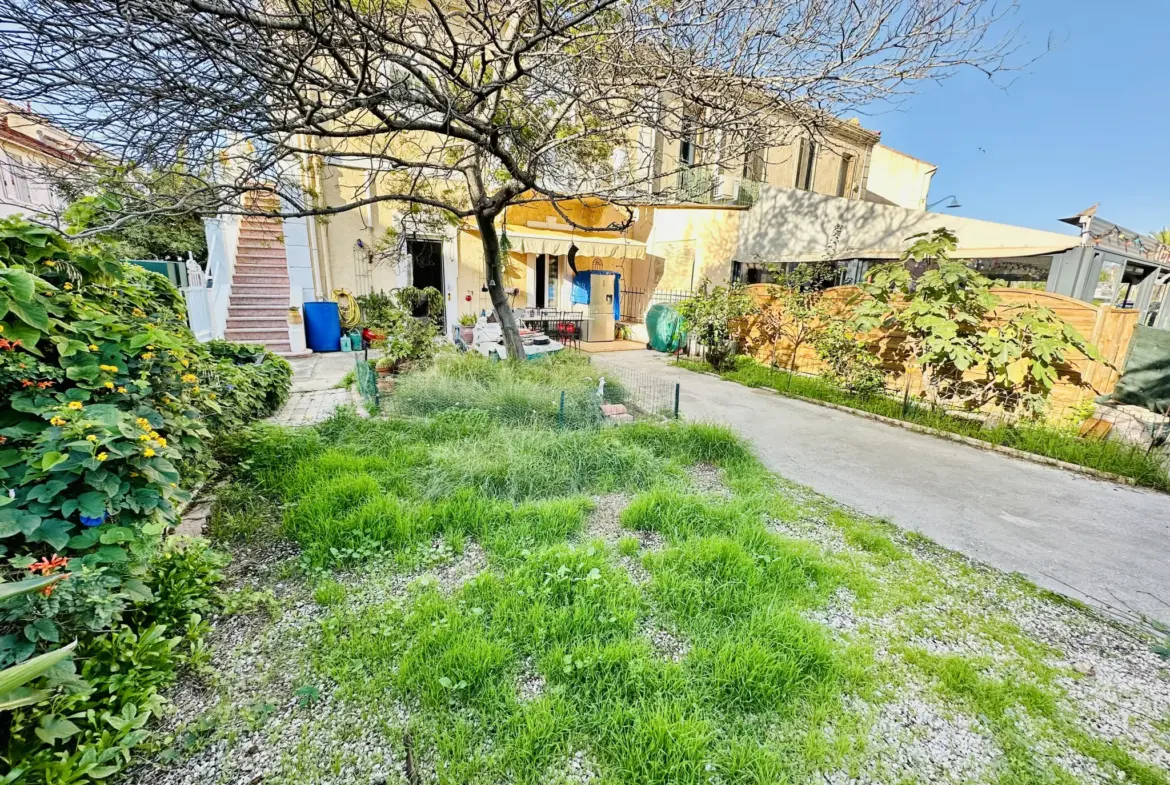 Charmant Bas de Villa 55m² avec Jardin à Saint Mandrier sur Mer 