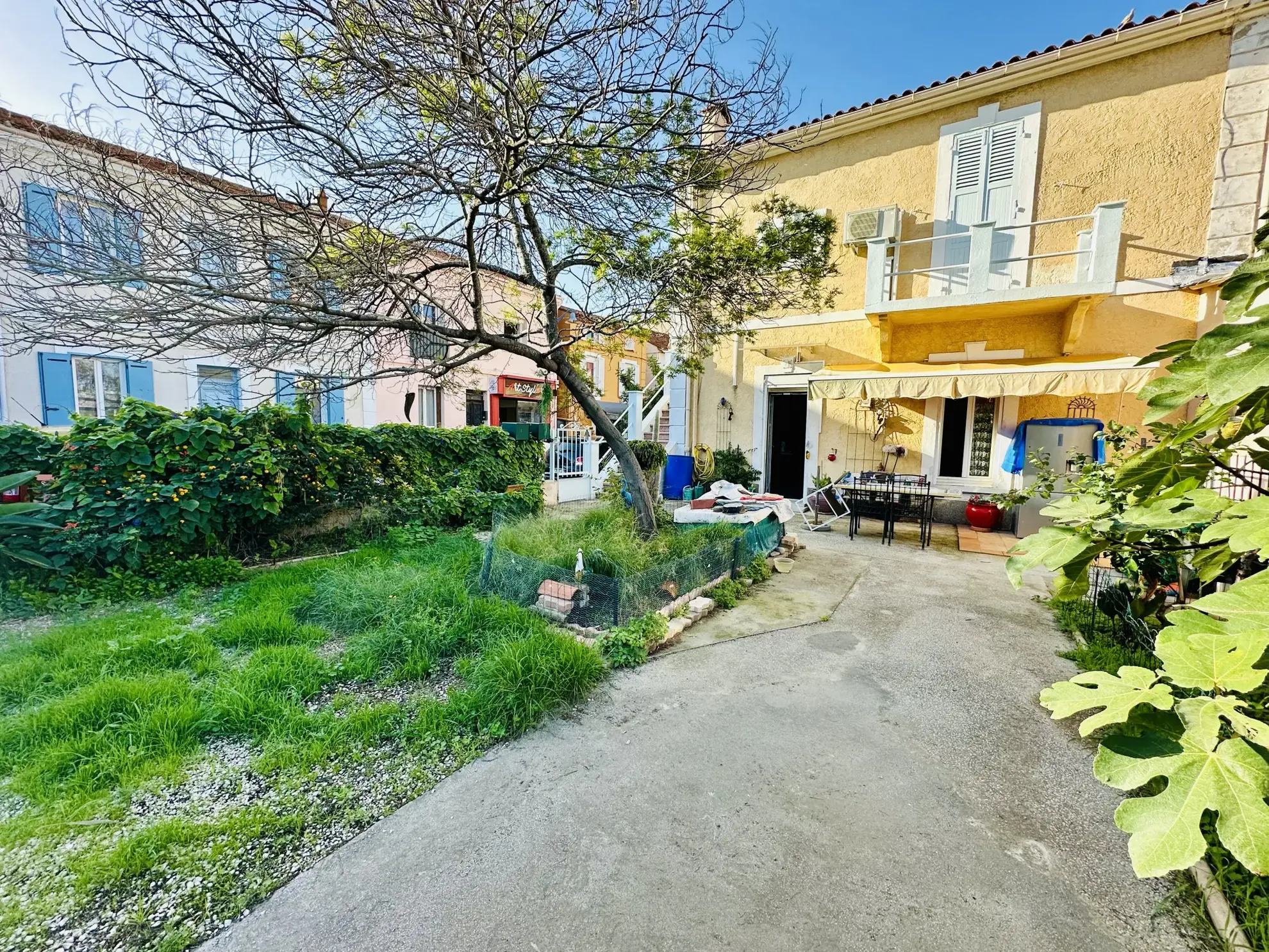 Charmant Bas de Villa 55m² avec Jardin à Saint Mandrier sur Mer 