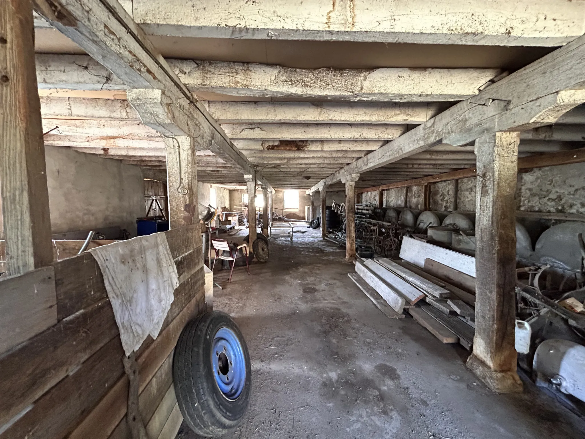 Corps de ferme avec vue exceptionnelle à Bar en Corrèze 